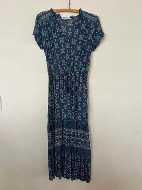 Sonoma Blue Printed Short-Sleeve Maxi Dress with Tie Waist